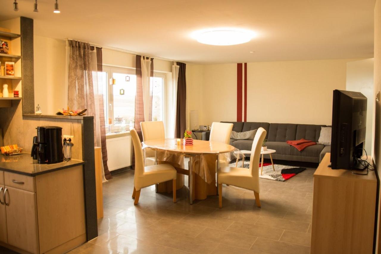 Ferienwohnung Frau Klara Hofheim in Unterfranken Zewnętrze zdjęcie